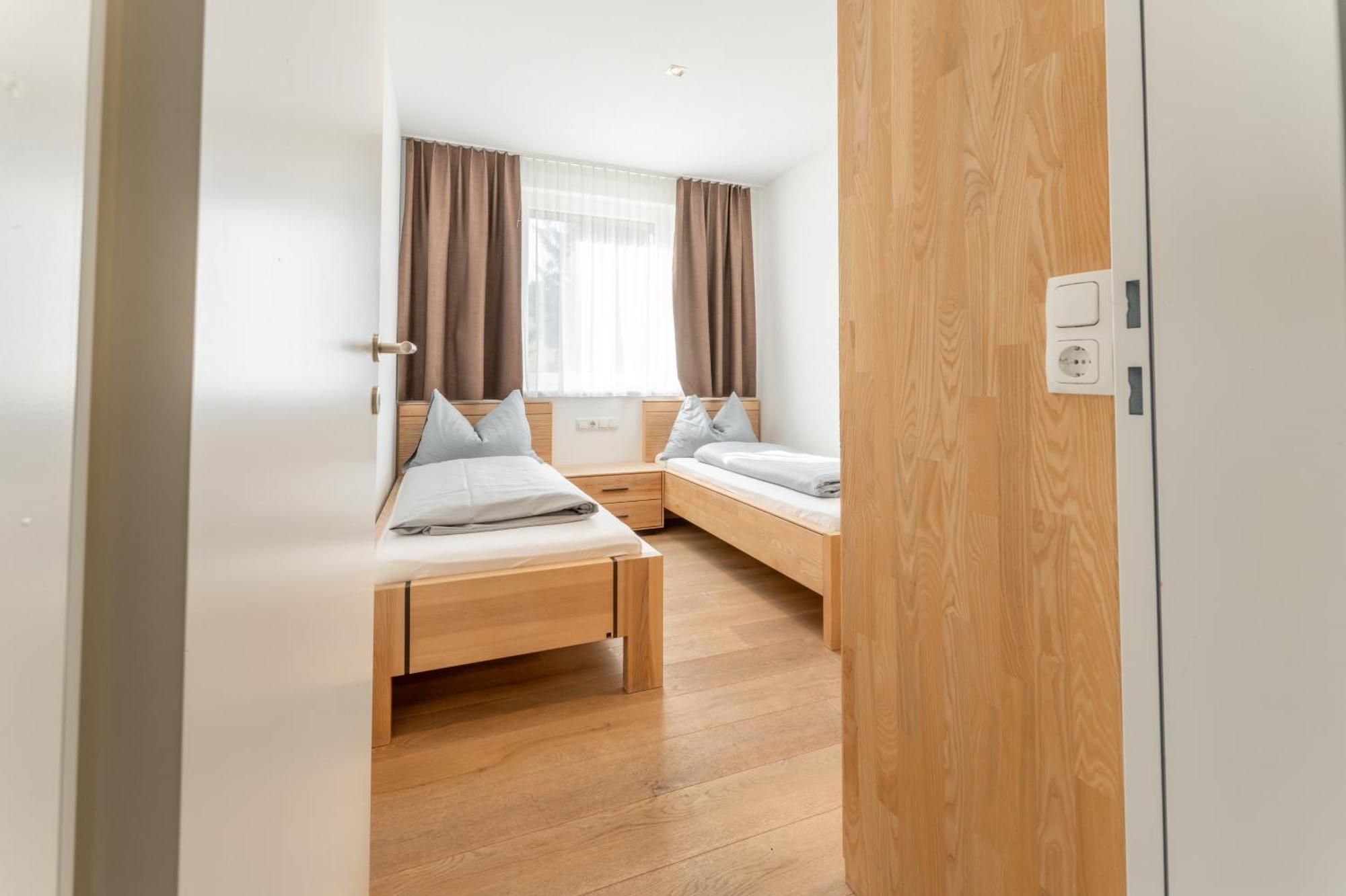 Aparthotel Alpinresort Дамюльс Екстер'єр фото