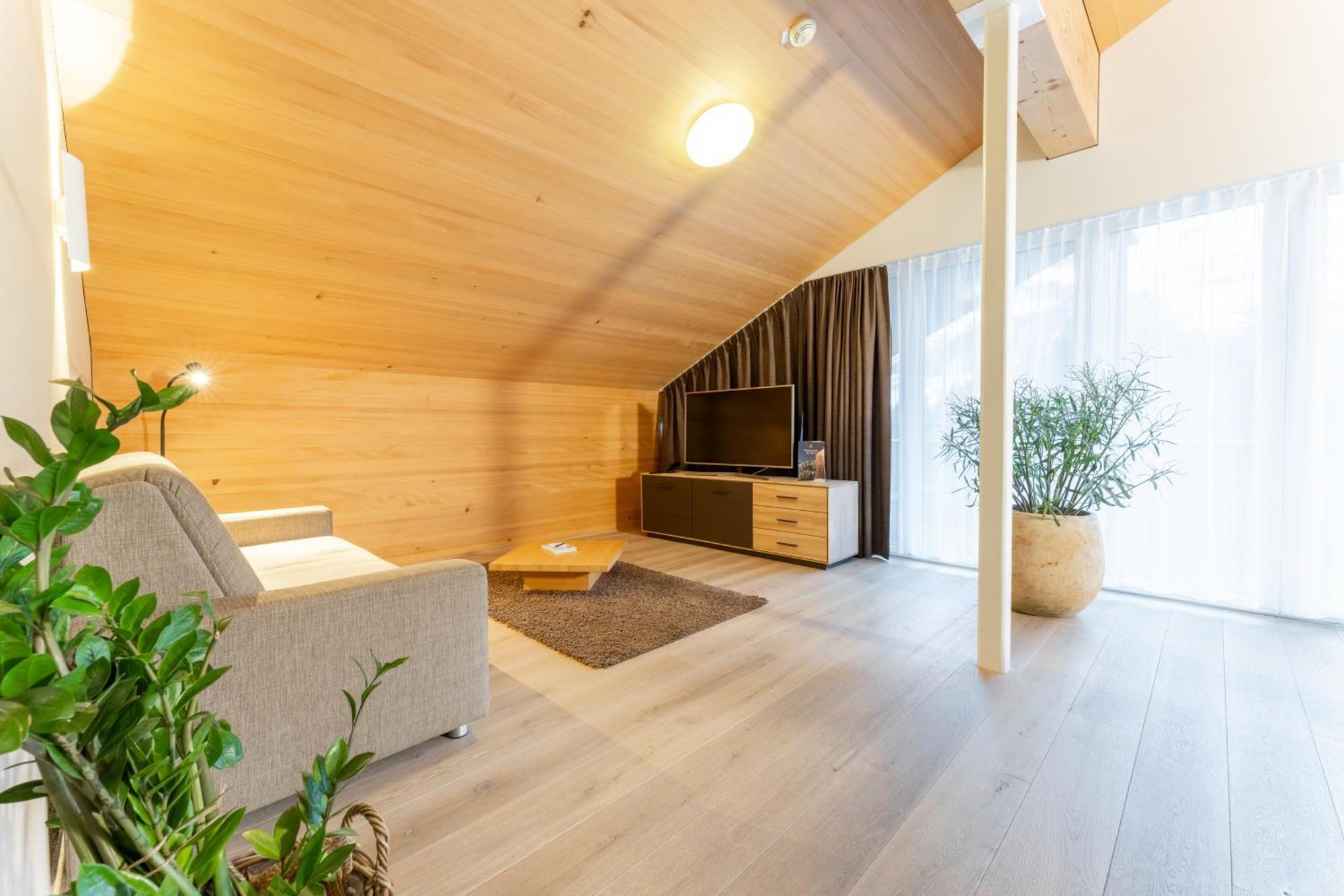 Aparthotel Alpinresort Дамюльс Екстер'єр фото