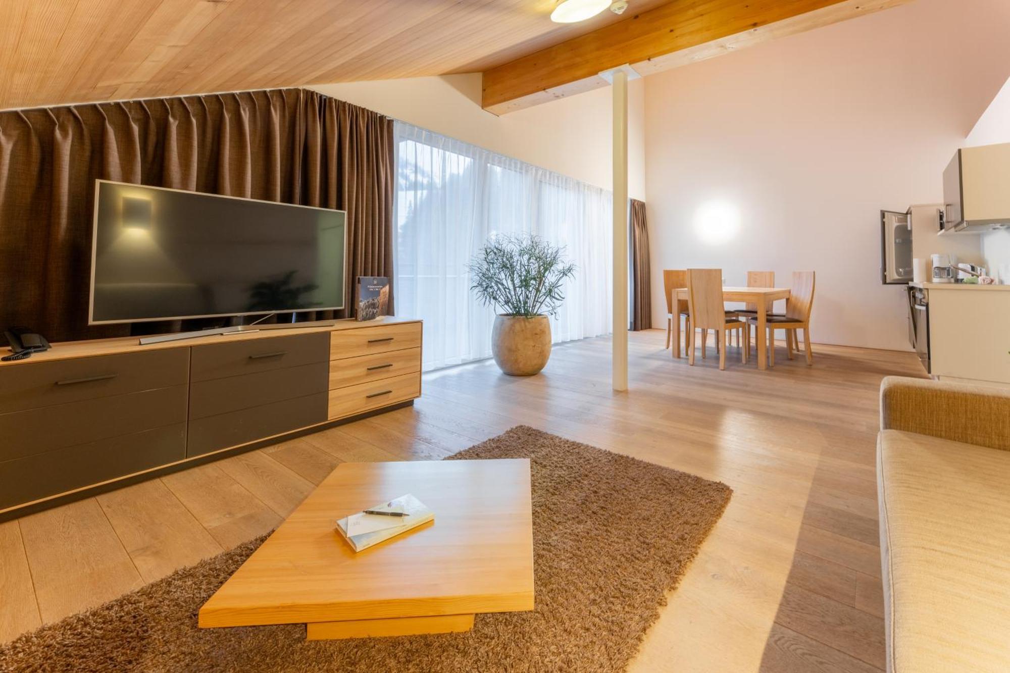 Aparthotel Alpinresort Дамюльс Екстер'єр фото